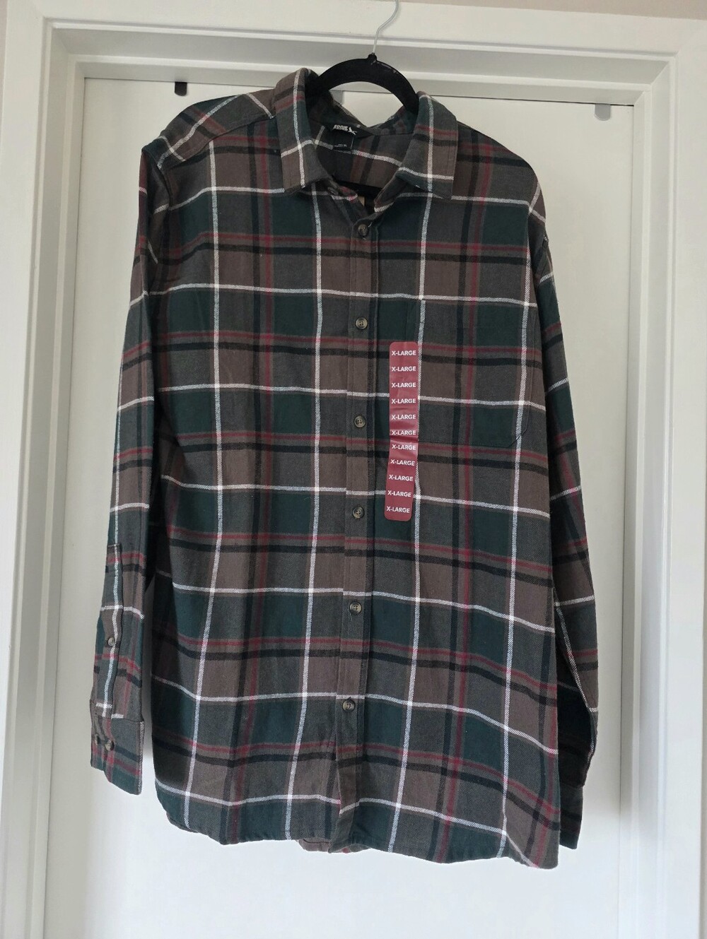 NEW Eddie Bauer Men's XL Flannel Shirt Button Up Green Brown Plaid 100% Cotton